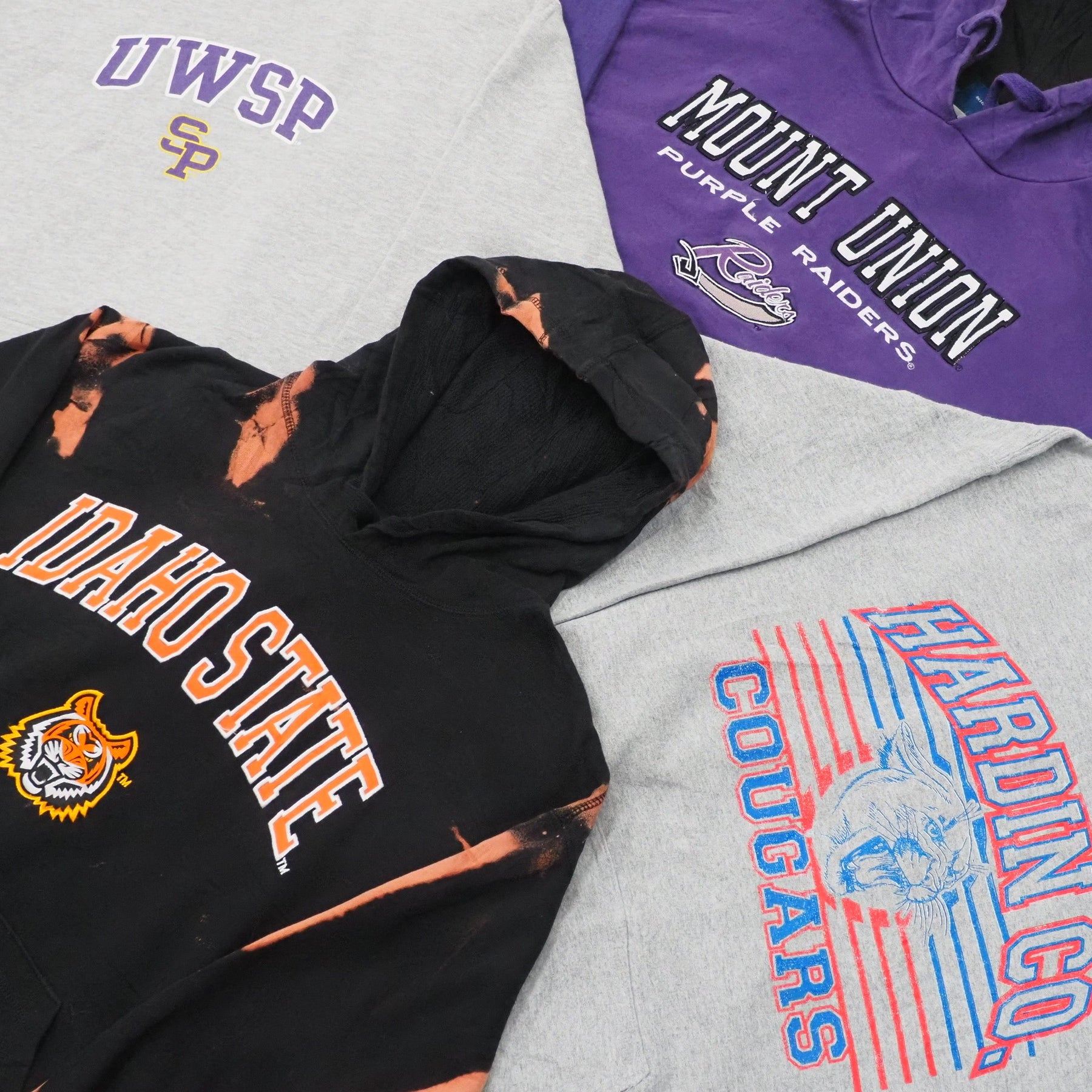 Vintage collegiate sweatshirts 2025